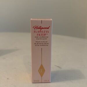 Charlotte Tilbury Flawless Filter Foundation 30mL  - Shade 5.5 Tan